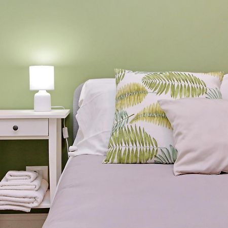 Pr Apartment - Fiumicino Rome Airport 9 Min - Bagian luar foto
